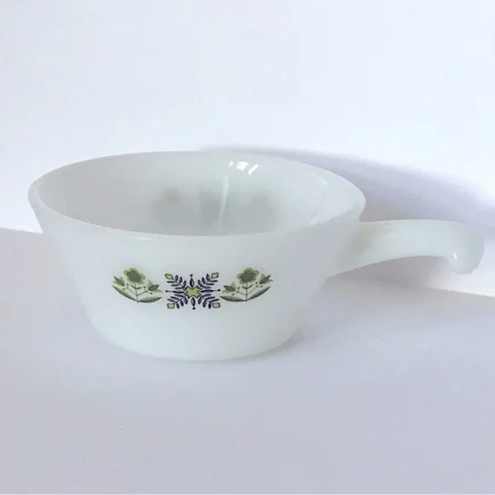 Anchor Hocking White Floral Milk Glass Bowl